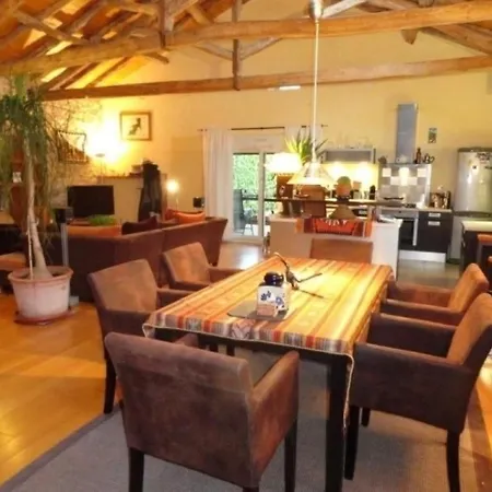 בית נופש House Lamagdelaine - 2 Pers, 140 M2, 2/1 *